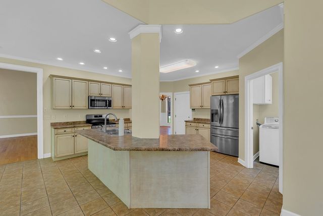 389 Avey Cir, Cookeville, TN 38506