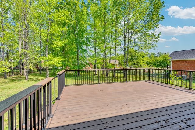 389 Avey Cir, Cookeville, TN 38506