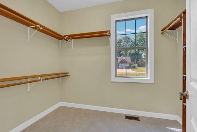389 Avey Cir, Cookeville, TN 38506