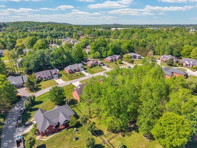389 Avey Cir, Cookeville, TN 38506