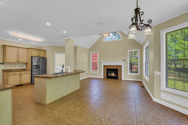 389 Avey Cir, Cookeville, TN 38506