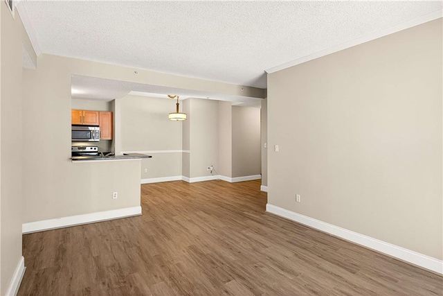 1074 Peachtree NE Walk B212, Atlanta, GA 30309