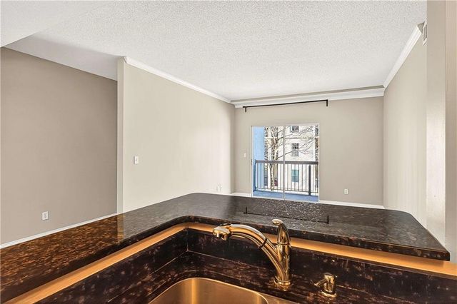 1074 Peachtree NE Walk B212, Atlanta, GA 30309