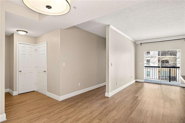 1074 Peachtree NE Walk B212, Atlanta, GA 30309