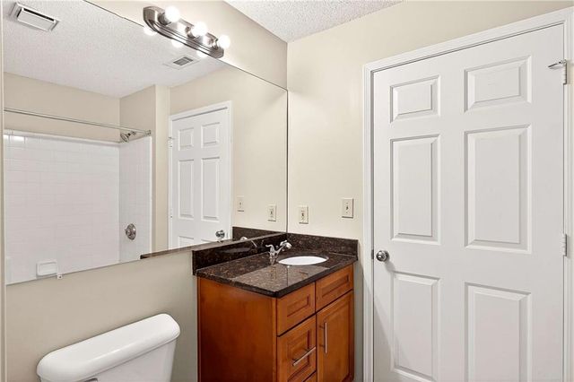 1074 Peachtree NE Walk B212, Atlanta, GA 30309