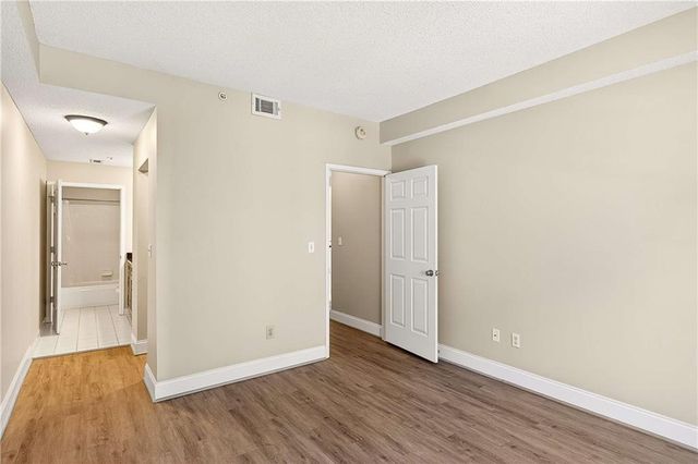 1074 Peachtree NE Walk B212, Atlanta, GA 30309