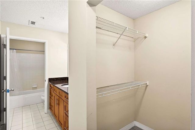 1074 Peachtree NE Walk B212, Atlanta, GA 30309