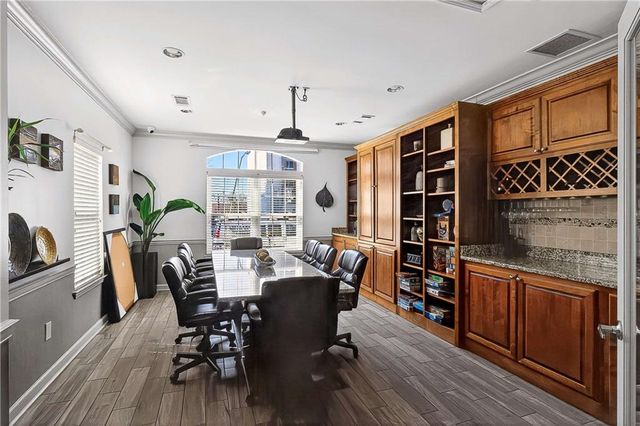 1074 Peachtree NE Walk B212, Atlanta, GA 30309