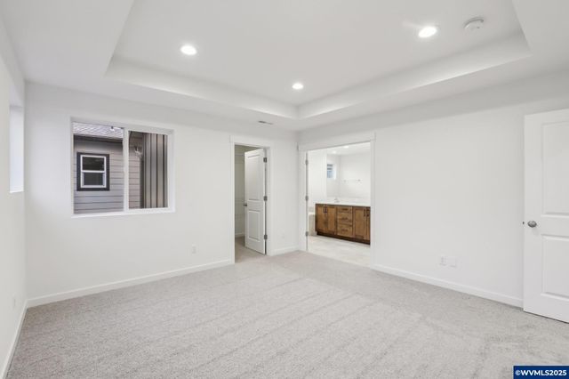 662 Magnolia Av, Woodburn, OR 97071