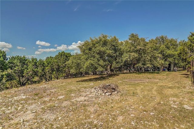 17106 Oak Cliff CIR, Dripping Springs, TX 78620
