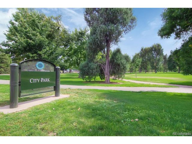 2585 Forest St, Denver, CO 80207