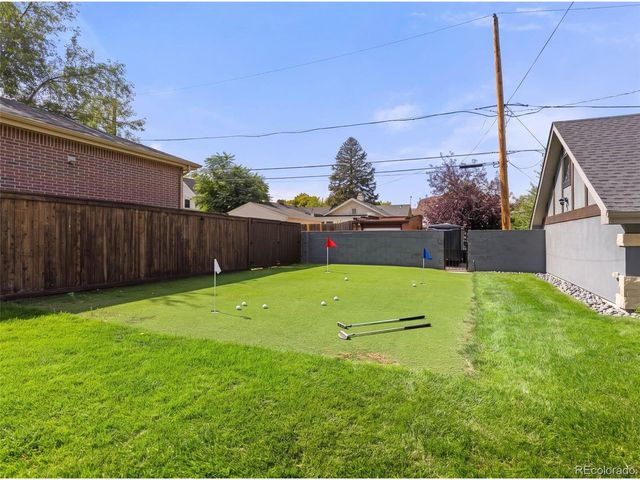 2585 Forest St, Denver, CO 80207