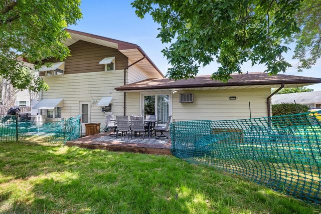 1415 13th AVE NW, Minot, ND 58703