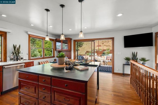 811 Shady Glen, Martinez, CA 94553