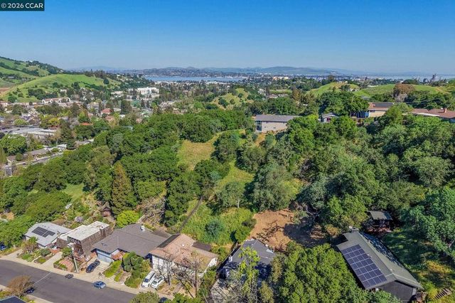 811 Shady Glen, Martinez, CA 94553