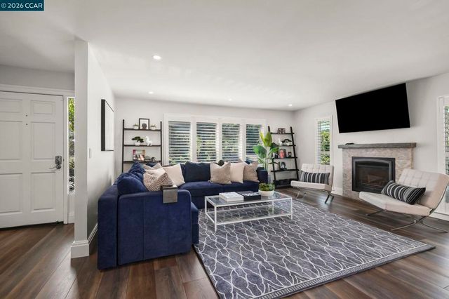 811 Shady Glen, Martinez, CA 94553