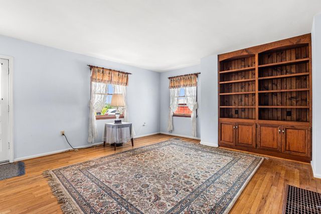 5856 Blue Rock Road, Cincinnati, OH 45247