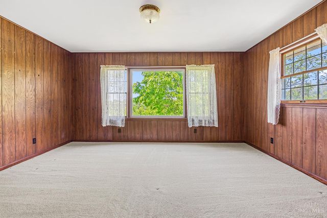 5856 Blue Rock Road, Cincinnati, OH 45247