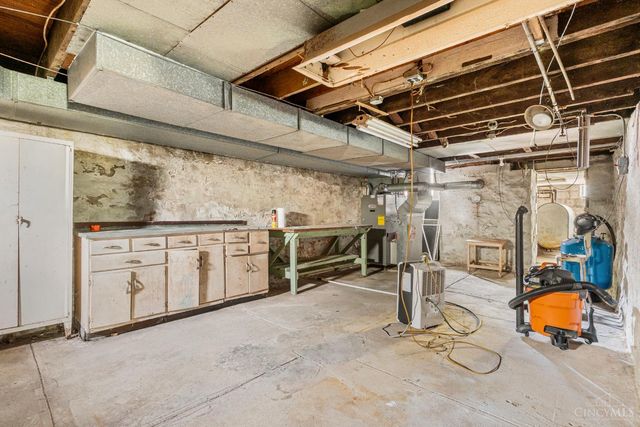 5856 Blue Rock Road, Cincinnati, OH 45247