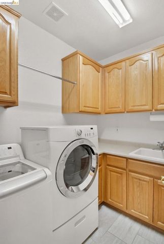 1632 Regent Drive, Brentwood, CA 94513