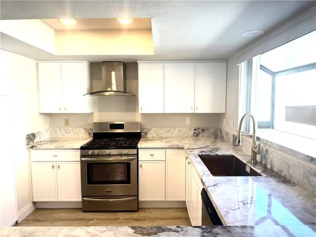 26130 Alizia Canyon, Calabasas, CA 91302