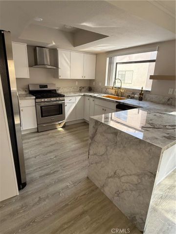 26130 Alizia Canyon, Calabasas, CA 91302