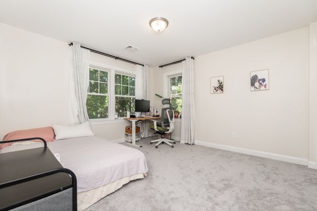 51 Phillips 51, Watertown, MA 02472