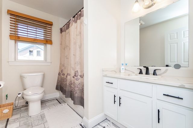 51 Phillips 51, Watertown, MA 02472