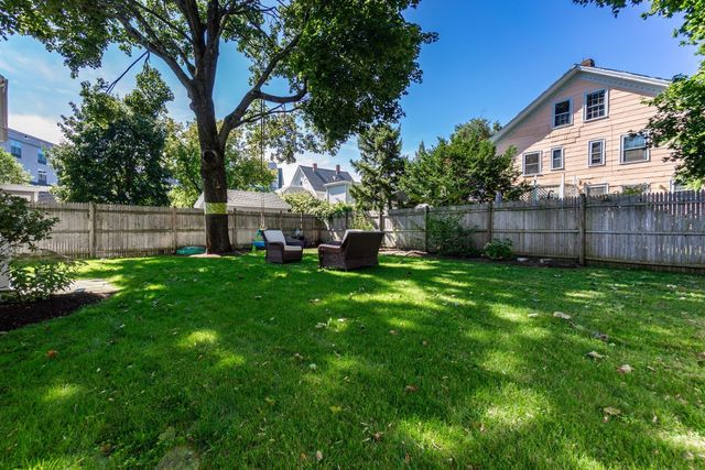 51 Phillips 51, Watertown, MA 02472