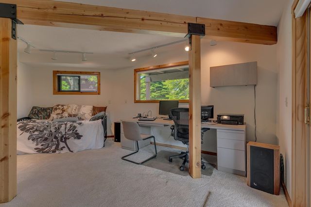 11615 Rhineland Avenue, Truckee, CA 96161