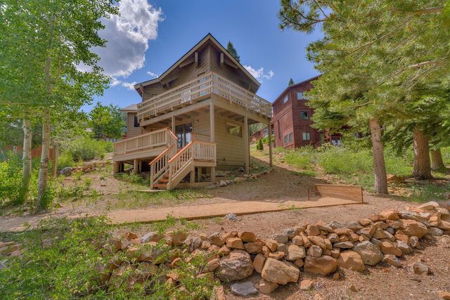11615 Rhineland Avenue, Truckee, CA 96161
