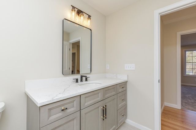 63 Marsh Road, Pelham, NH 03076