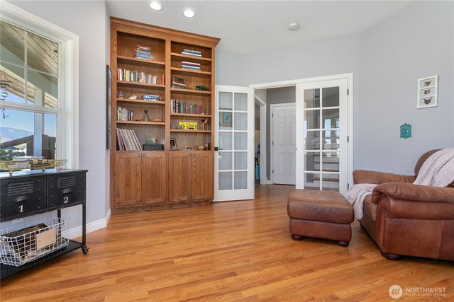 9177 Collins Road, Sedro Woolley, WA 98284