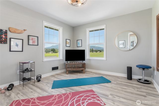 9177 Collins Road, Sedro Woolley, WA 98284