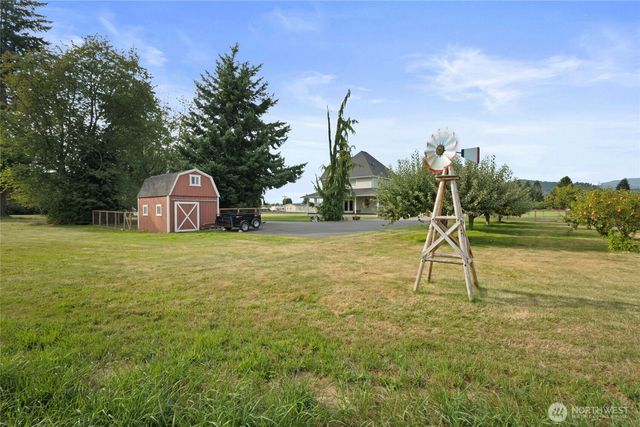 9177 Collins Road, Sedro Woolley, WA 98284