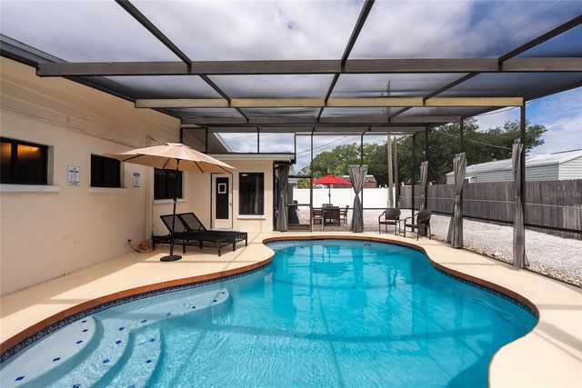 3137 BAY STREET, Sarasota, FL 34237