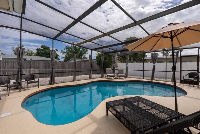 3137 BAY STREET, Sarasota, FL 34237