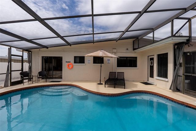 3137 BAY STREET, Sarasota, FL 34237