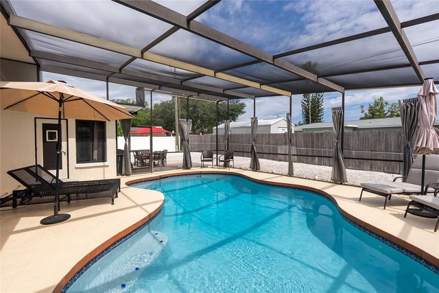 3137 BAY STREET, Sarasota, FL 34237