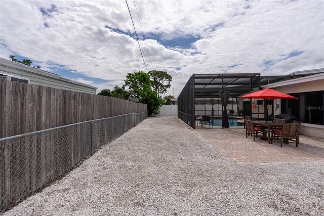 3137 BAY STREET, Sarasota, FL 34237