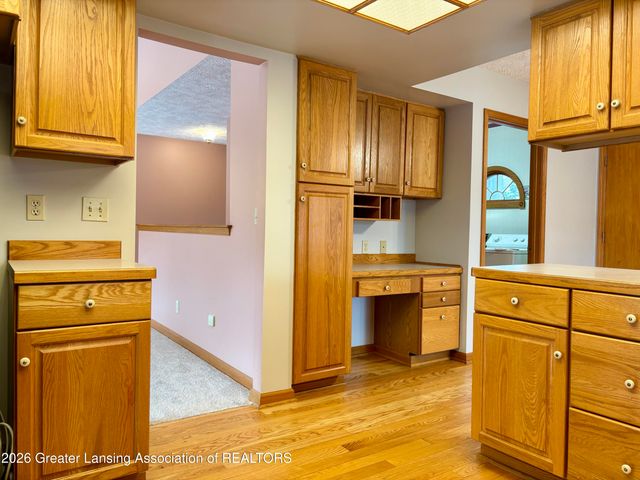 5091 Runnymede Drive, Holt, MI 48842