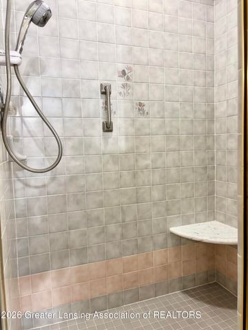 5091 Runnymede Drive, Holt, MI 48842