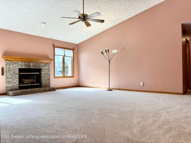 5091 Runnymede Drive, Holt, MI 48842