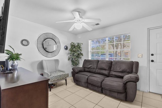 322 CERVANTES DRIVE, Kissimmee, FL 34743