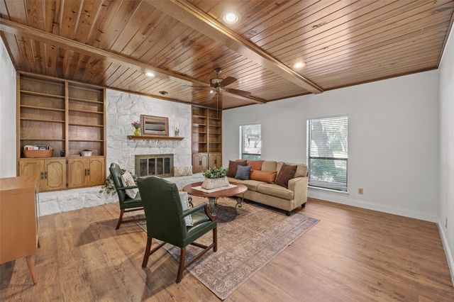 11306 Pickfair DR, Austin, TX 78750