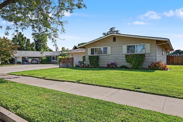 3058 El Capitan, Merced, CA 95340
