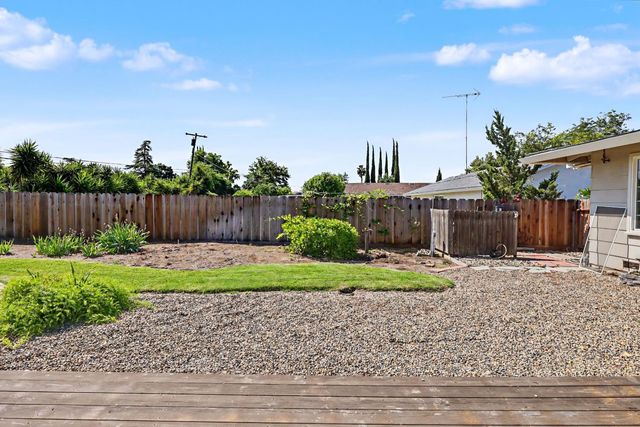 3058 El Capitan, Merced, CA 95340