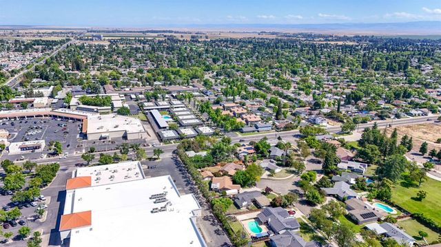 3058 El Capitan, Merced, CA 95340