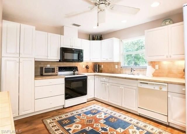 7668 Myrsine CIR, Bokeelia, FL 33922