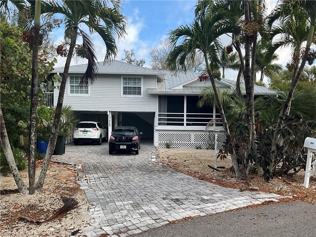 7668 Myrsine CIR, Bokeelia, FL 33922